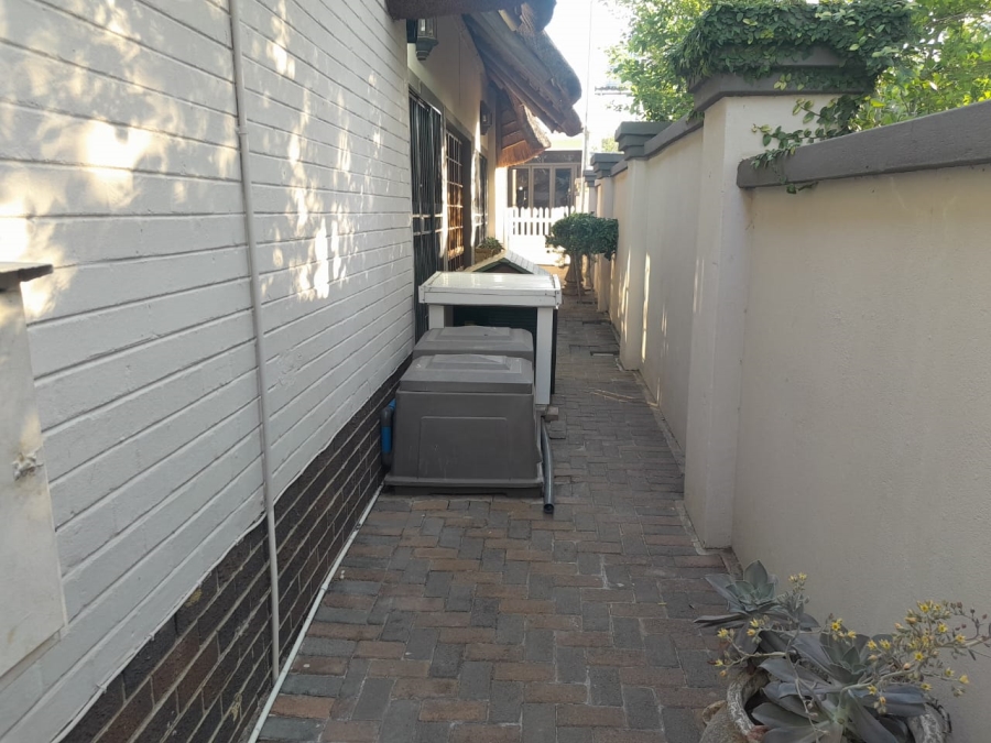 4 Bedroom Property for Sale in Bodorp North West